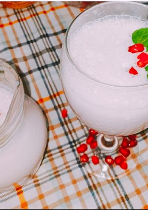 A picture of Pomegranate smoothie.