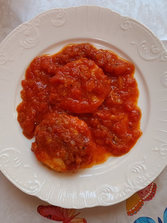 Una foto de Merluza en salsa de tomate