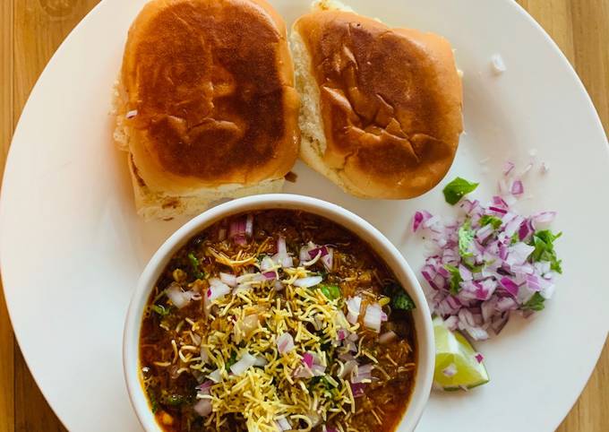 Misal Pav