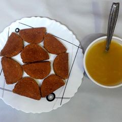 A picture of Dal bati.