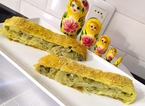 Una foto de Strudel de cebolla 🌟🌟🌟