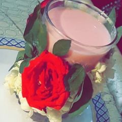 A picture of Roohafaza shake.