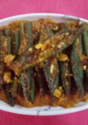 A picture of Stuffed bhindi (okra) with peanuts & coconut Masala.