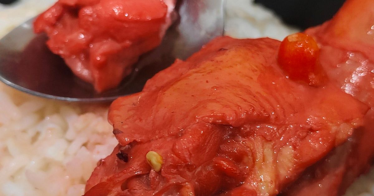 Sop Ayam Merah (Angkak Teng)