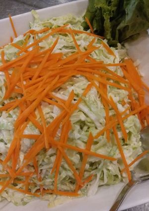 A picture of Easy coleslaw.
