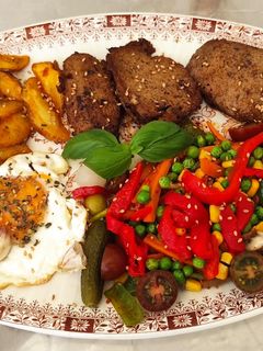 Una foto de Vegetarian combo plate