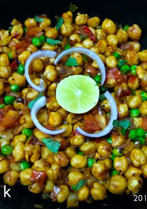 A picture of Green peas chole sabzi.