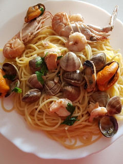 Una foto de 🇮🇹 Espagueti frutti di mare 🇮🇹