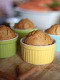 Little carrot cakes with extra virgin olive oil