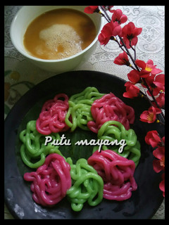 Foto resep 101.🍮 Putu mayang
