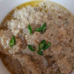 A picture of White chicken krhai.