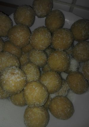 Una foto de Cocadas (pie de limón)
