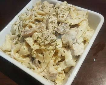 Fast Cooking Methods Chicken mushroom Fettuccine Alfredo Delicious Steady