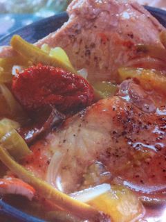 Una foto de Chuletas de cerdo entomatadas