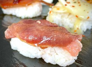 Foto principal de Sushi Ibérico: Nigiri atún y jamón