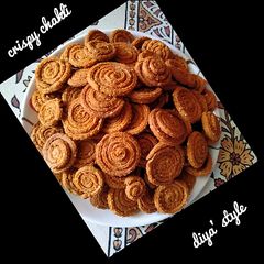 A picture of Crispy chakli.