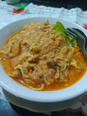 Cara Gampang Membikin Resep Seblak mie kuah kental yang Lezat Sekali Anti Ribet, Menggugah Selera