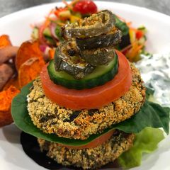 A picture of Very-veggie Burgers.