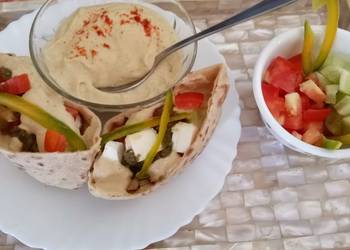 How to Make Yummy feast Pita Pocket filled with saladcottage cheese and Hummus
