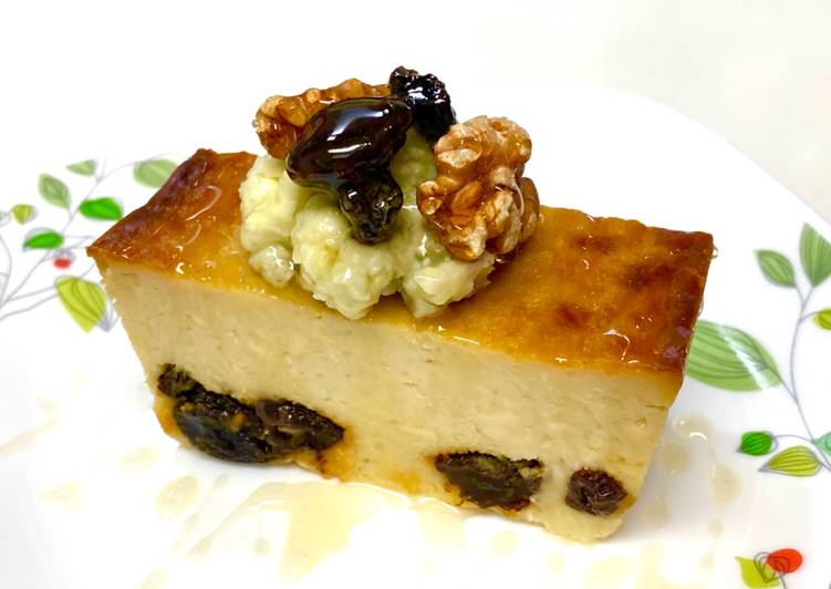 Recipe of Ultimate Blue Cheese Cake