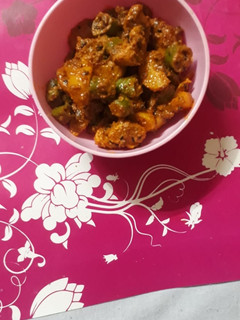 आंवले और मिर्च का अचार (amla aur mirch ka achar recipe in Hindi) रेसिपी मुख्य फोटो
