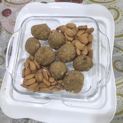 A picture of Punjabi Pinni.