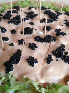 Una foto de Ensaladilla de palmito y salmón