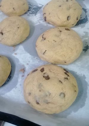 A picture of Chocolate chip cookies.
