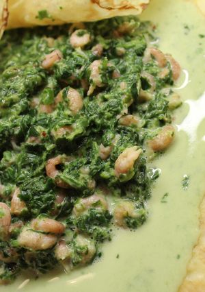 Une photo de Crêpes aux épinards et aux crevettes