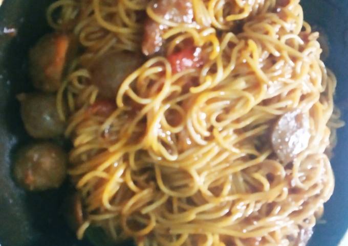 Langkah Mudah untuk Membuat Spaghetti Saos Bolognese, Lezat