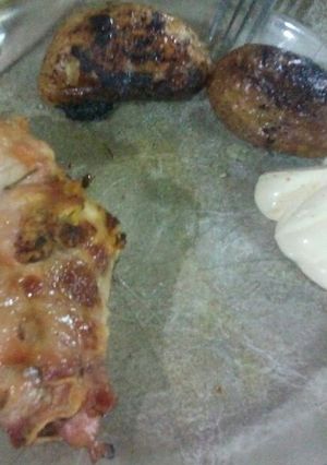 Una foto de Pata muslo rellenas con verduras y queso