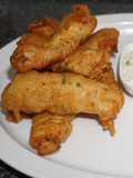 Congrio dorado frito con batido de cerveza