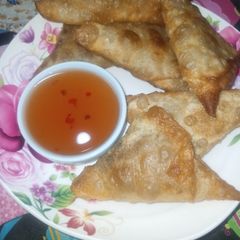 A picture of Chinese Potato Samosa.