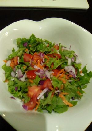 A picture of Salad.