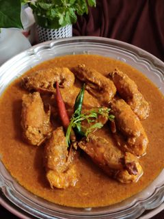 চিংড়ি মাছের আলু ঝোল (Simple Prawn recipe in bengali) রেসিপির প্রধান ছবি