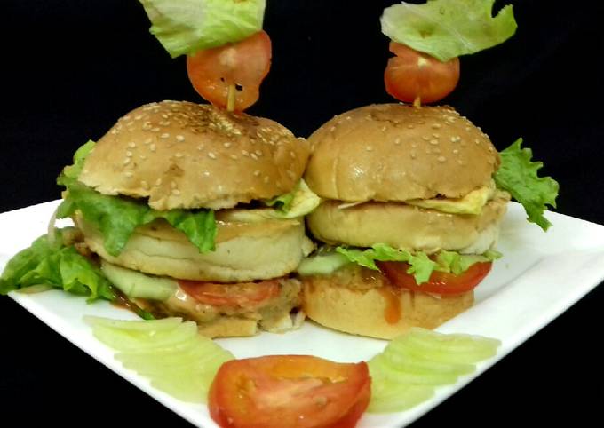 Street Burger (Anday wala Burger) Recipe