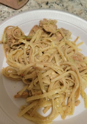 Una foto de Pasta con pescado