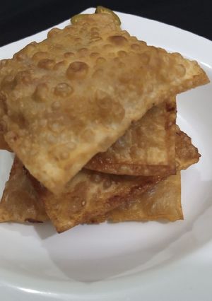 A picture of Pizza parcel.