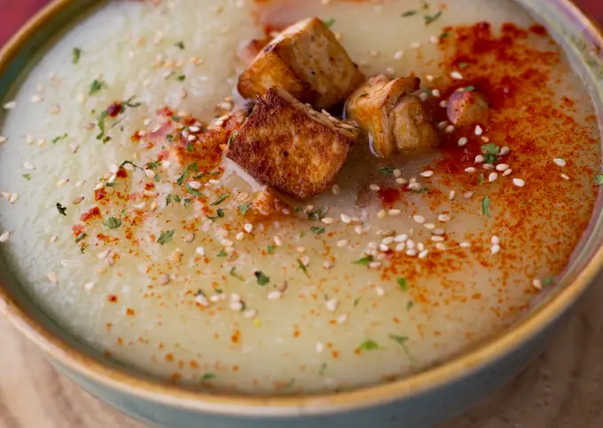 Pasos sencillos para Hacer  Sopa fría de melón y coco 🌴