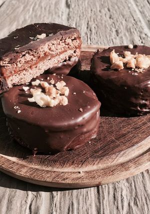 Una foto de Alfajores