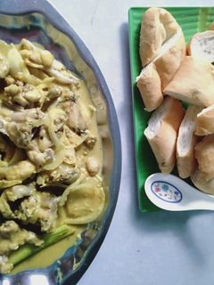 Hình của món Ếch xào lăn.