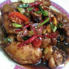 รูปของ Ayam goreng mentega mantulll...😊#siap ramadhan#serba serbi ayam