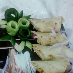 A picture of Tandori Chicken Roll.