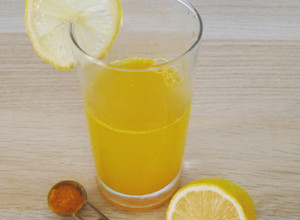 A picture of Lemon Detox Drink 🍋.