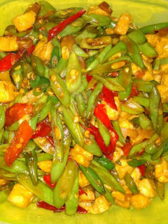 Foto resep Oseng buncis tahu