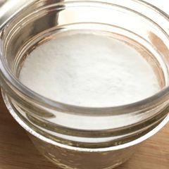 A picture of Quick & Easy Homemade Sugar-free Icing Powder.