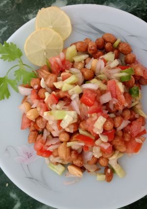 A picture of Peanut Chaat.