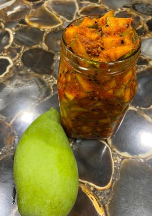 A picture of Instant Mango Pickle.