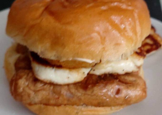 Sausage, Hash brown, & Halloumi Breakfast Burger on brioche bun