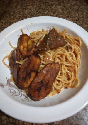A picture of Spaghetti jolof.